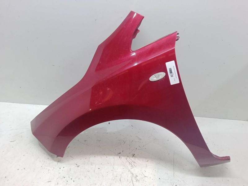 Recambio de aleta delantera izquierda para nissan leaf (ze0) electric referencia OEM IAM   