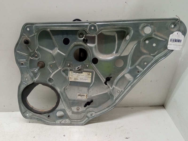 Recambio de elevalunas trasero derecho para volkswagen polo (9n_, 9a_) 1.4 fsi referencia OEM IAM   