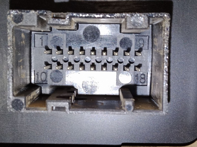 Recambio de cuadro instrumentos para iveco daily iv furgoneta 29l10 v referencia OEM IAM 58012596681  503001480700