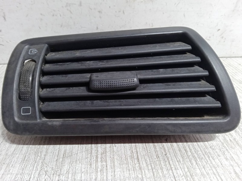 Recambio de aireador izquierdo para citroën c8 (ea_, eb_) 2.2 hdi referencia OEM IAM   