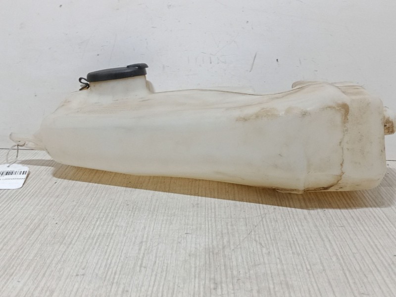 Recambio de botella liquido limpiaparabrisas para dacia sandero 1.2 16v referencia OEM IAM   