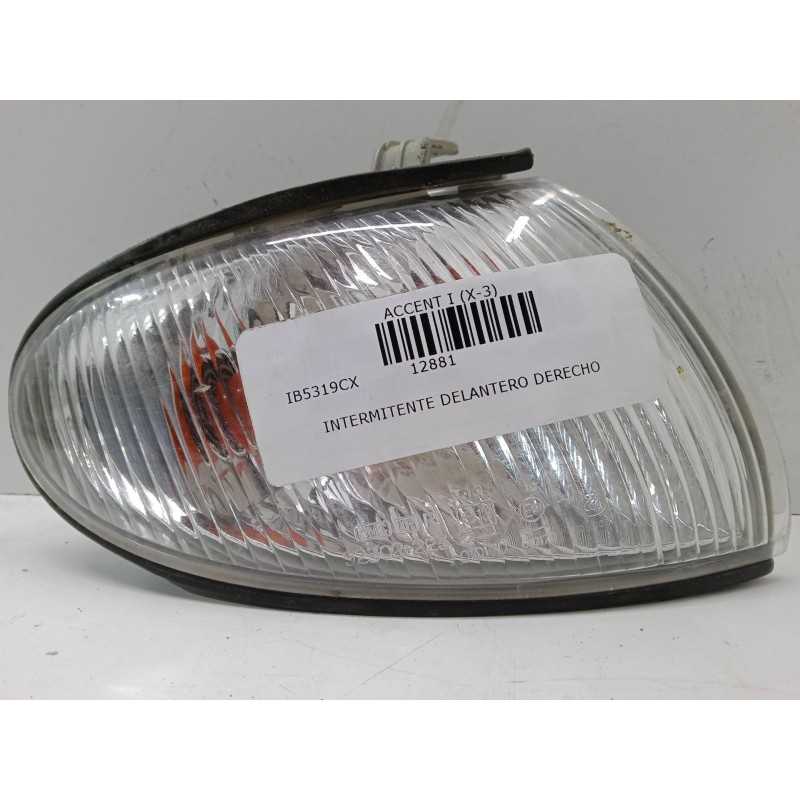 Recambio de intermitente delantero derecho para hyundai accent i (x-3) 1.3 i 12v referencia OEM IAM 92302-223  