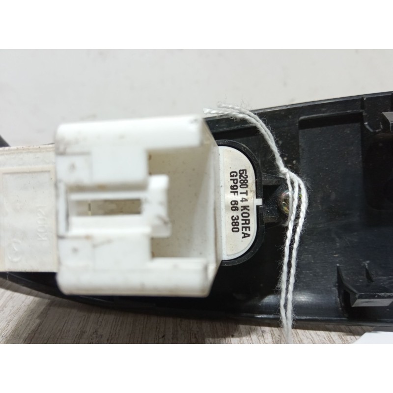 Recambio de mando elevalunas trasero izquierdo para mazda 6 hatchback (gg) 2.3 (gg3s) referencia OEM IAM GP9F66380  