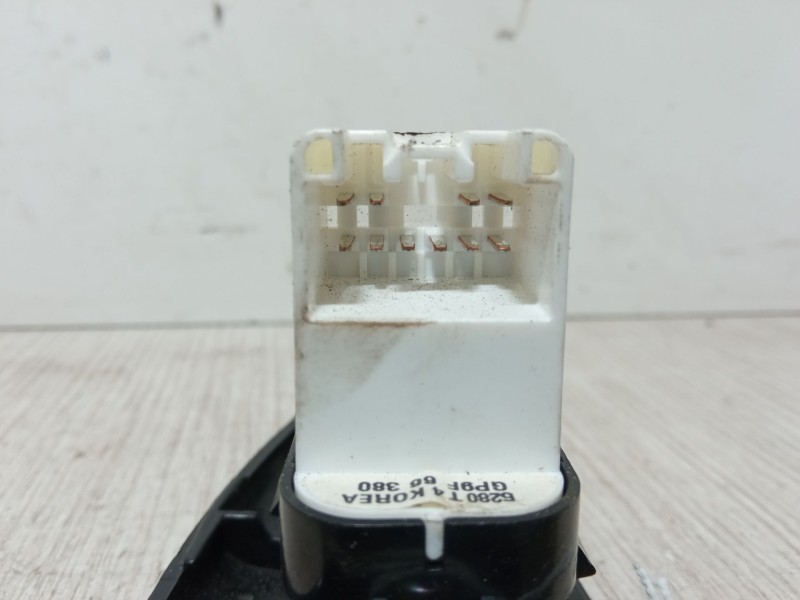 Recambio de mando elevalunas trasero izquierdo para mazda 6 hatchback (gg) 2.3 (gg3s) referencia OEM IAM GP9F66380  