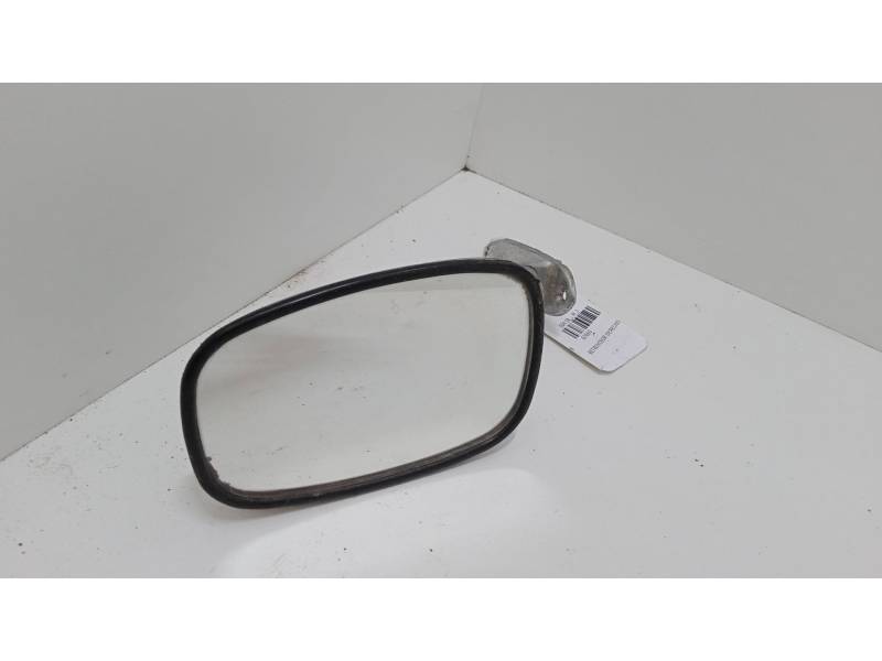 RETROVISOR DERECHO 
