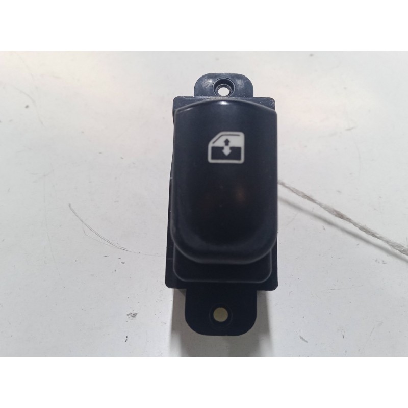 Recambio de mando elevalunas delantero derecho para hyundai i20 i (pb, pbt) 1.2 referencia OEM IAM   