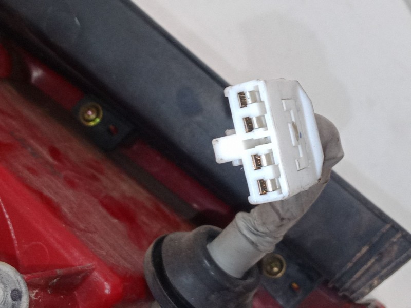 Recambio de piloto trasero derecho para hyundai santa fé ii (cm) 2.2 crdi gls referencia OEM IAM   