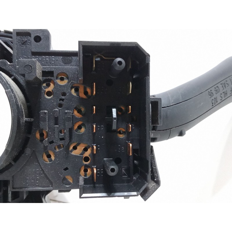 Recambio de mando luces para skoda fabia i combi (6y5) 1.9 sdi referencia OEM IAM CZKO301202032 4BO 953 503 H 