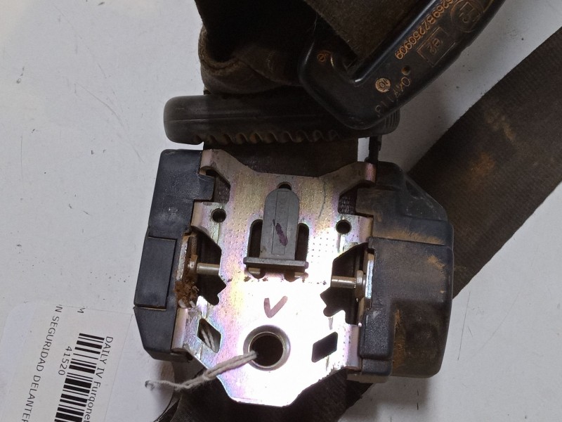 Recambio de cinturon seguridad delantero derecho para iveco daily iv furgoneta 29l10 v referencia OEM IAM   
