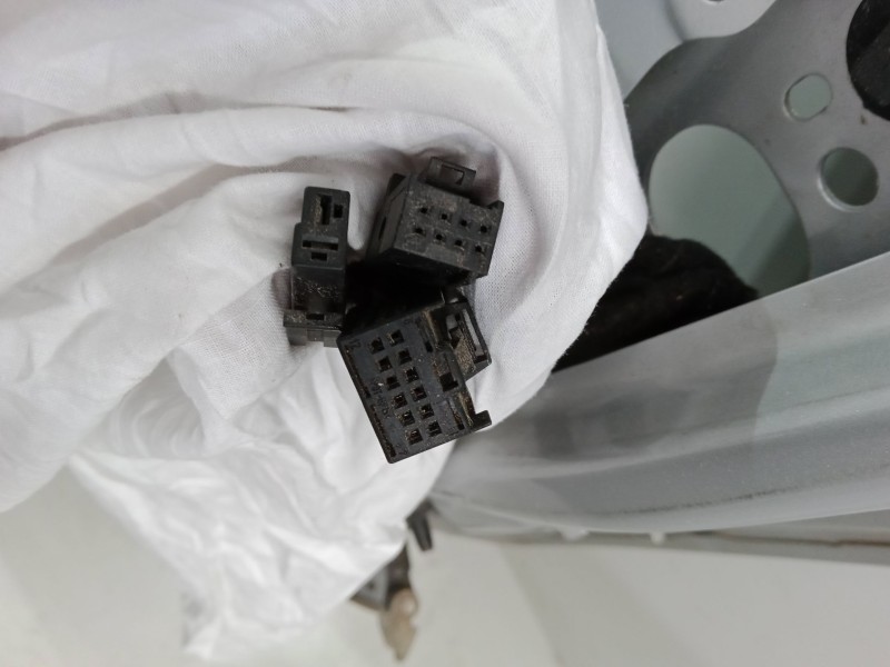 Recambio de puerta delantera izquierda para peugeot bipper tepee 1.4 hdi referencia OEM IAM PELADA  