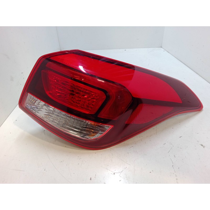 Recambio de piloto trasero derecho para hyundai i20 active (ib, gb) 1.0 t-gdi referencia OEM IAM 92402C8200  