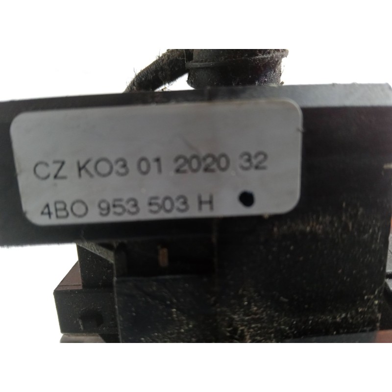 Recambio de mando luces para skoda fabia i (6y2) 1.2 referencia OEM IAM CZKO301202032.4BO953503H  
