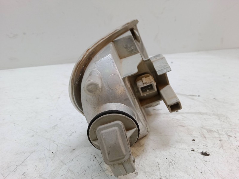 Recambio de intermitente lateral izquierdo para toyota yaris (_p1_) 1.3 (ncp10_, scp12_) referencia OEM IAM   