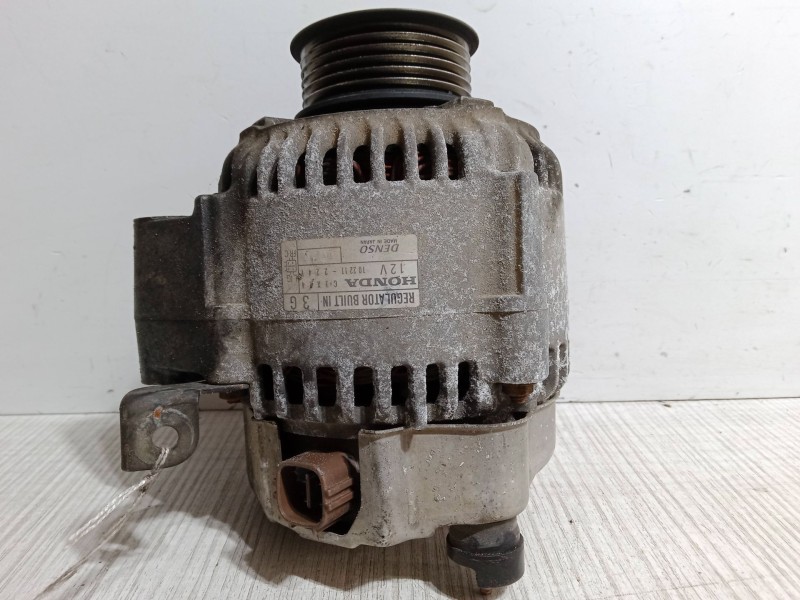Recambio de alternador para honda stream (rn) 1.7 16v (rn1) referencia OEM IAM 1022112241  