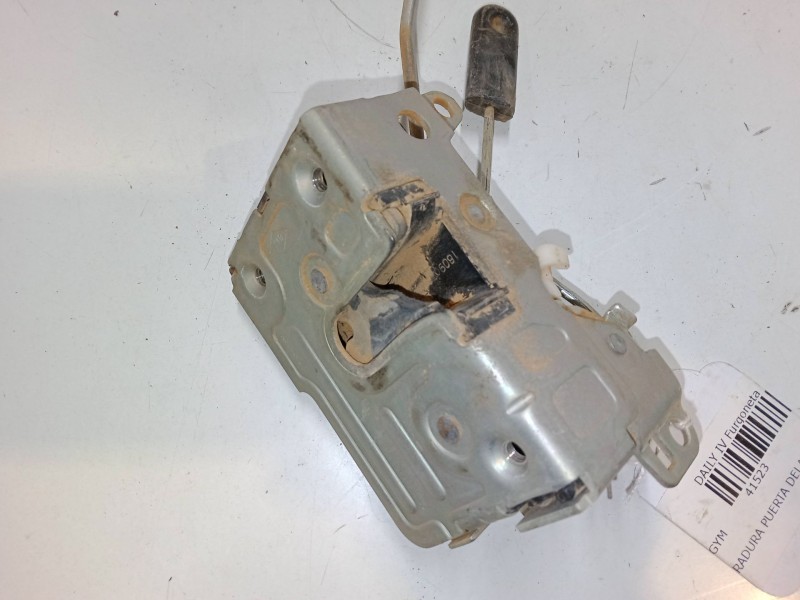 Recambio de cerradura puerta delantera derecha para iveco daily iv furgoneta 29l10 v referencia OEM IAM   