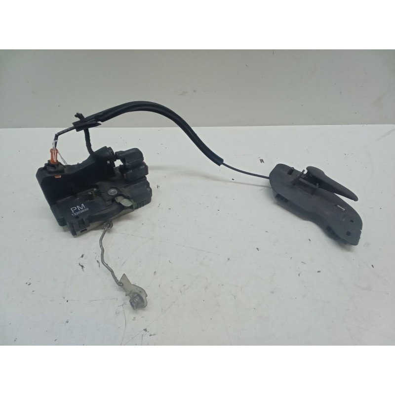 Recambio de cerradura puerta delantera izquierda para opel combo tour 1.7 cdti 16v referencia OEM IAM 13203899  PM 13203899