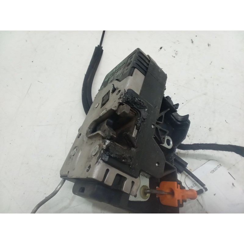 Recambio de cerradura puerta delantera izquierda para opel combo tour 1.7 cdti 16v referencia OEM IAM 13203899  PM 13203899