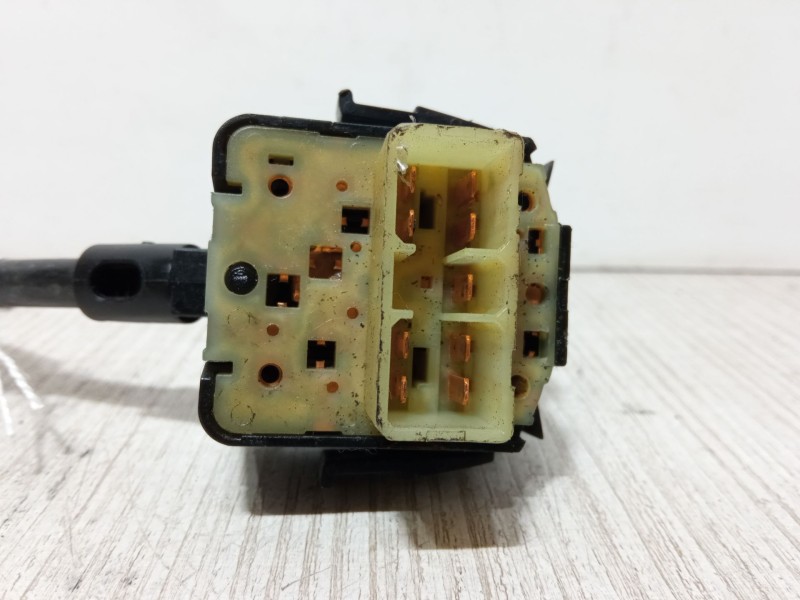 Recambio de mando limpiaparabrisas para chevrolet aveo / kalos hatchback (t200) 1.2 referencia OEM IAM 96540686  