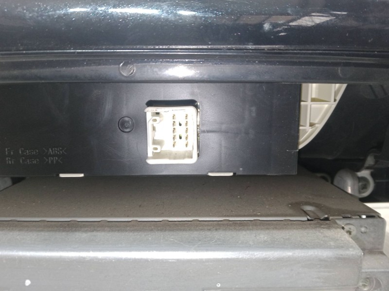 Recambio de radio cd para toyota iq (_j1_) 1.33 (ngj10_) referencia OEM IAM 1FF012098  