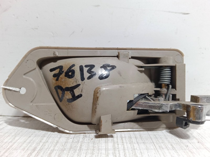 Recambio de maneta interior puerta delantera izquierda para peugeot 305 i break (581d) 1.5 referencia OEM IAM   