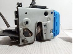 Recambio de cerradura puerta trasera izquierda para audi a4 b5 (8d2) 1.9 tdi referencia OEM IAM 8D0839015A  