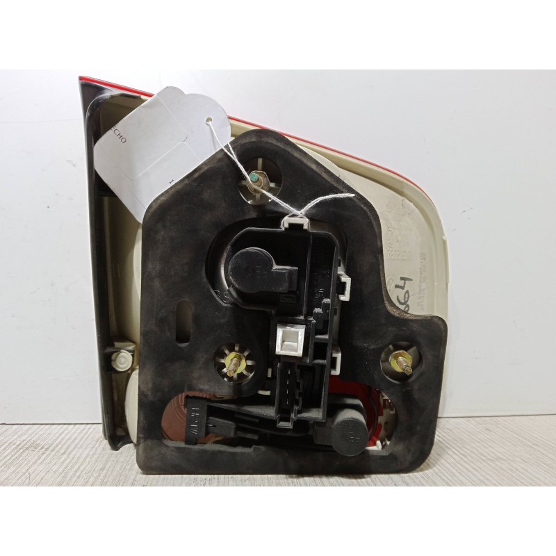 Recambio de piloto trasero porton derecho para volkswagen touareg (7la, 7l6, 7l7) 3.0 v6 tdi referencia OEM IAM   