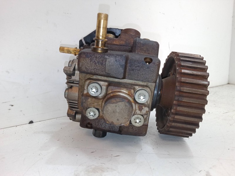Recambio de bomba inyeccion para peugeot 207/207+ (wa_, wc_) 1.6 hdi referencia OEM IAM   
