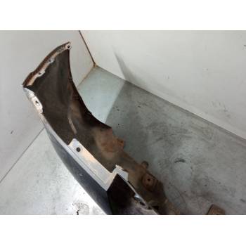 PARAGOLPES TRASERO 