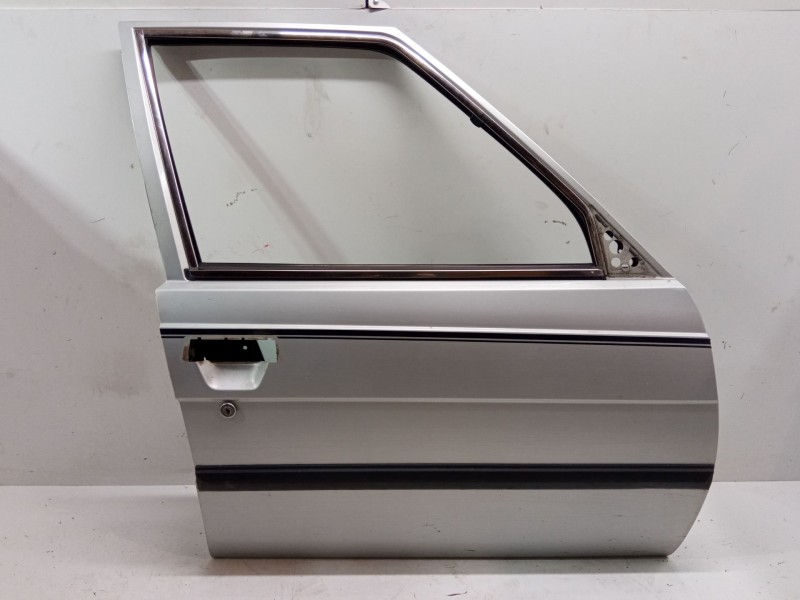 Recambio de puerta delantera derecha para renault 11 (b/c37_) 1.4 (b/c373, b/c37r) referencia OEM IAM   