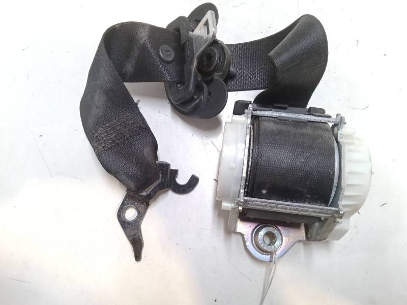 CINTURON SEGURIDAD DELANTERO DERECHO 