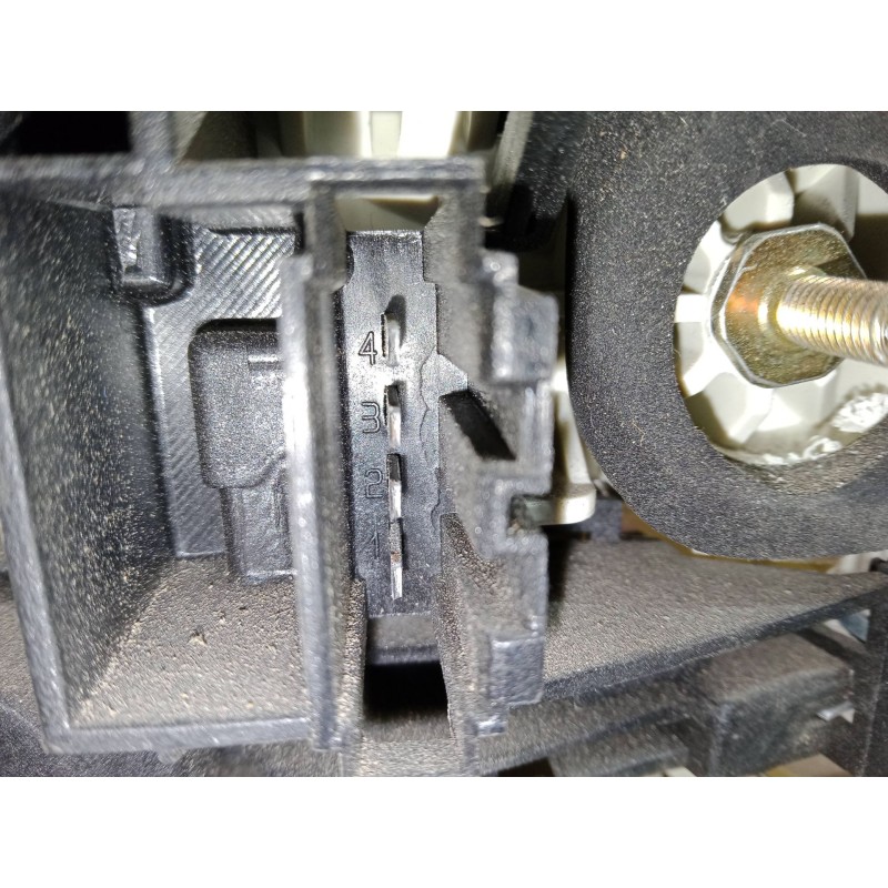 Recambio de piloto trasero porton izquierdo para volkswagen touareg (7la, 7l6, 7l7) 3.0 v6 tdi referencia OEM IAM   