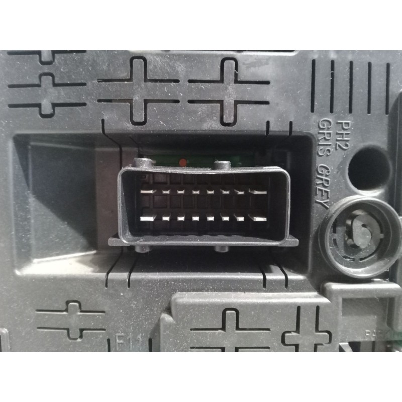 Recambio de bsi para peugeot 307 sw (3h) 1.6 hdi 90 referencia OEM IAM 9664968980  BSI 2004 H01-01