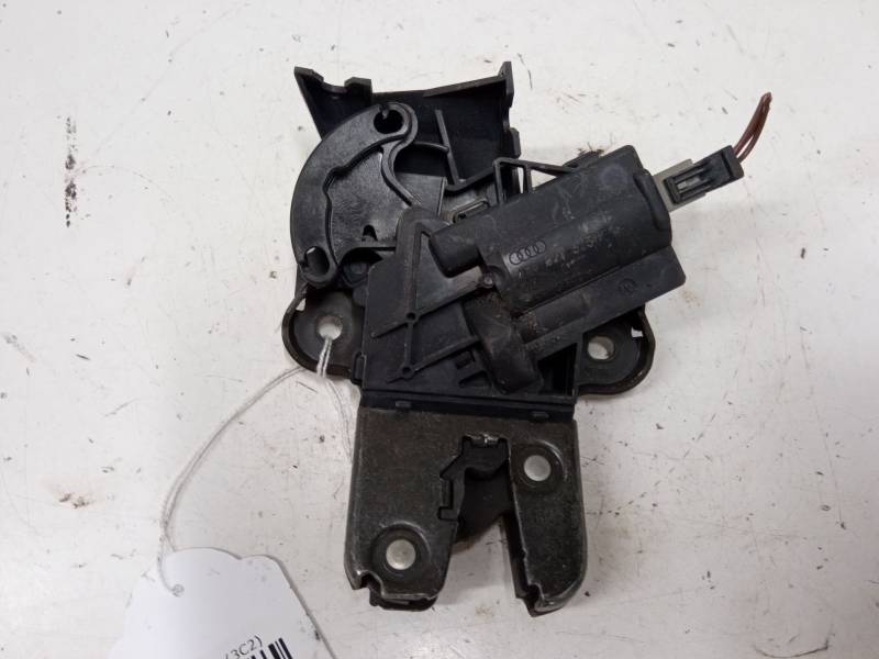 CERRADURA MALETERO / PORTON 4f5827505 