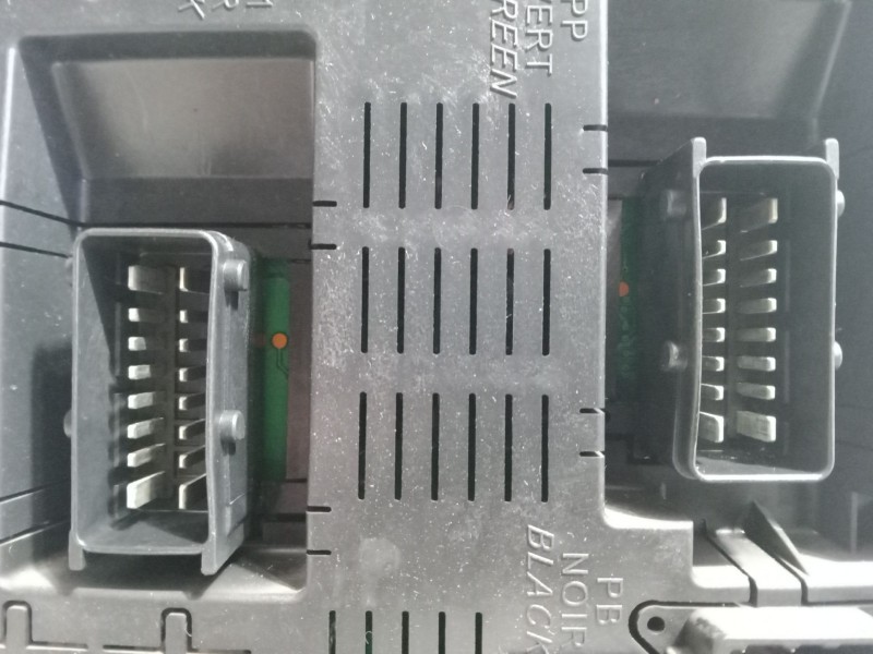 Recambio de bsi para peugeot 307 sw (3h) 1.6 hdi 90 referencia OEM IAM 9664968980  BSI 2004 H01-01