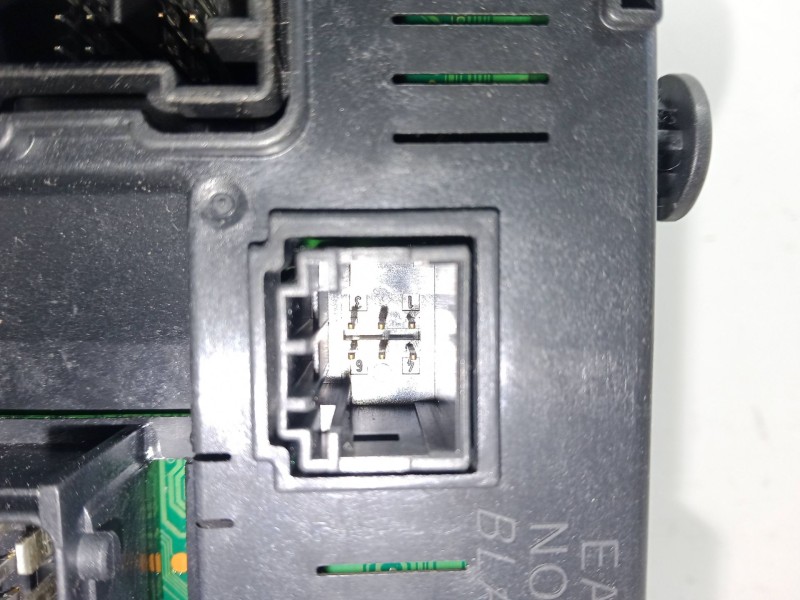 Recambio de bsi para peugeot 307 sw (3h) 1.6 hdi 90 referencia OEM IAM 9664968980  BSI 2004 H01-01