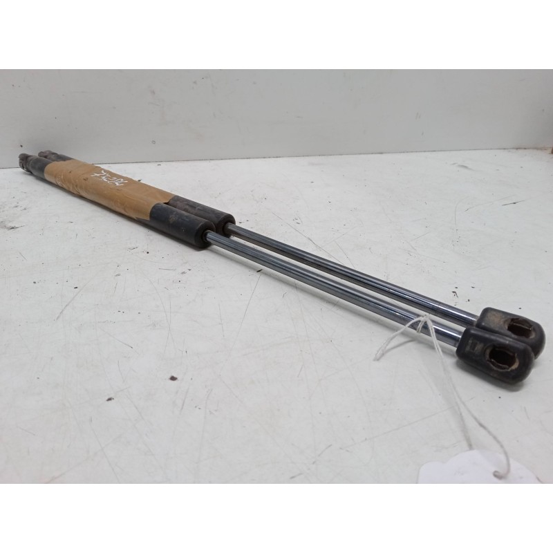 Recambio de amortiguadores malet/porton para kia sportage iii (sl) 1.7 crdi referencia OEM IAM   