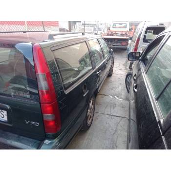 VOLVO V70 I (875, 876)