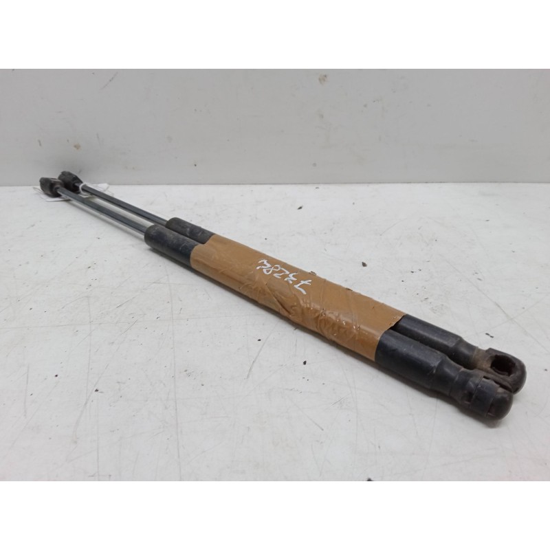 Recambio de amortiguadores malet/porton para kia sportage iii (sl) 1.7 crdi referencia OEM IAM   