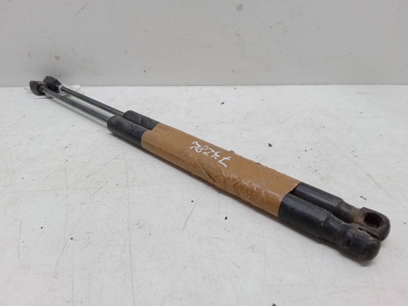 Recambio de amortiguadores malet/porton para kia sportage iii (sl) 1.7 crdi referencia OEM IAM   