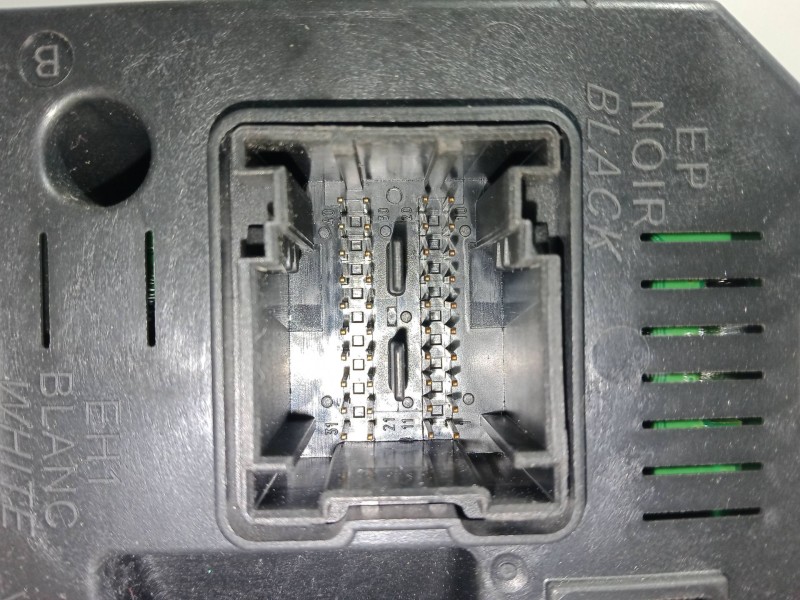 Recambio de bsi para peugeot 307 sw (3h) 1.6 hdi 90 referencia OEM IAM 9664968980  BSI 2004 H01-01