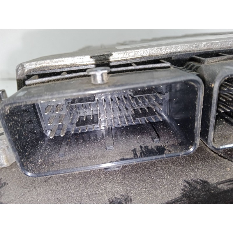 Recambio de centralita motor uce para renault fluence (l3_) 1.5 dci (l30d, l30l, l306, l33f, l33l, l33m, l33v, l33w) referencia 