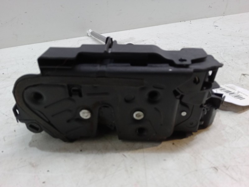 Recambio de cerradura puerta trasera derecha para skoda fabia iii (nj3) 1.2 tsi referencia OEM IAM   