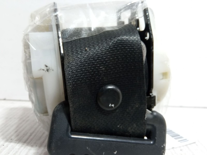 Recambio de cinturon seguridad trasero derecho para toyota corolla verso (_e12_) 2.0 d-4d (cde120_) referencia OEM IAM 733600217