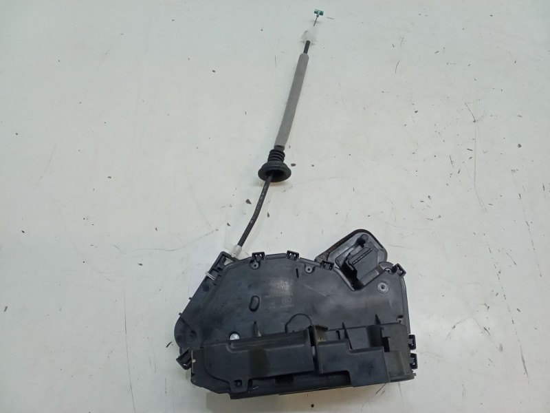 Recambio de cerradura puerta trasera izquierda para skoda fabia iii (nj3) 1.2 tsi referencia OEM IAM   