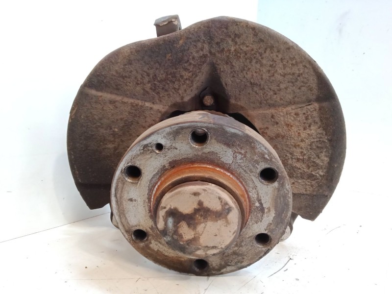 Recambio de mangueta delantera derecha para iveco daily iv furgoneta 29l10 v referencia OEM IAM   