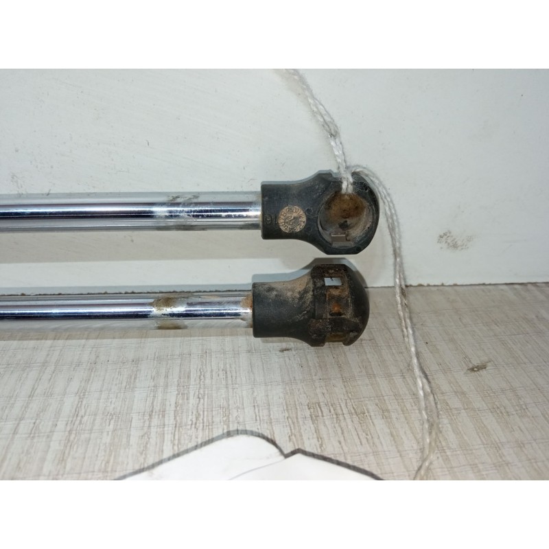 Recambio de amortiguadores malet/porton para renault laguna ii (bg0/1_) 1.9 dci (bg1a, bg1w, bg0g) referencia OEM IAM   