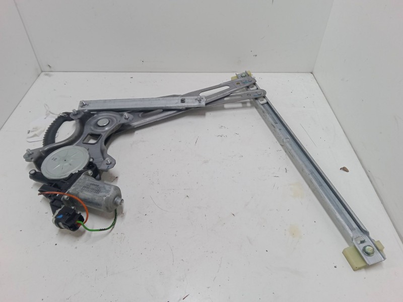 Recambio de elevalunas delantero izquierdo para hyundai i20 i (pb, pbt) 1.2 referencia OEM IAM   