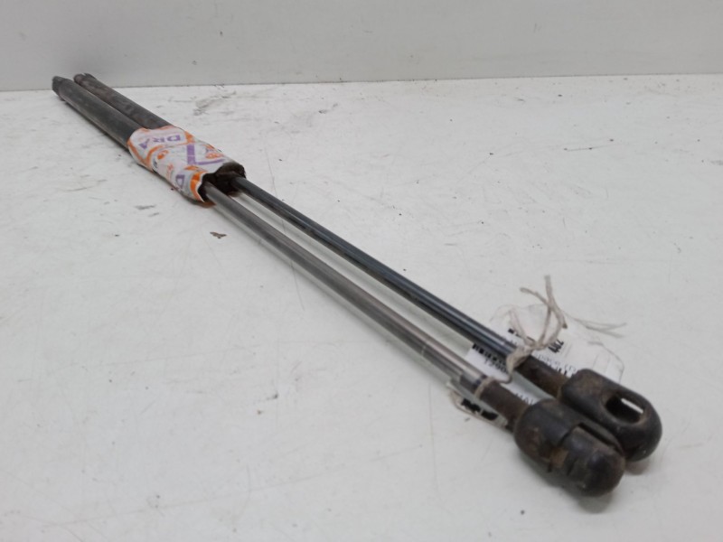 Recambio de amortiguadores malet/porton para mitsubishi space star monospace (dg_a) 1.9 di-d (dg4a) referencia OEM IAM   