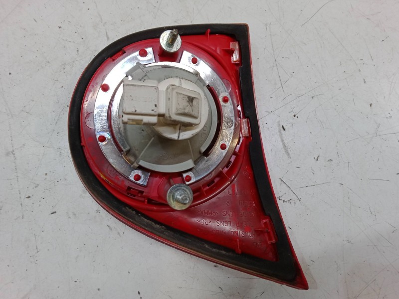 Recambio de piloto trasero porton derecho para volkswagen golf v (1k1) 1.9 tdi referencia OEM IAM   