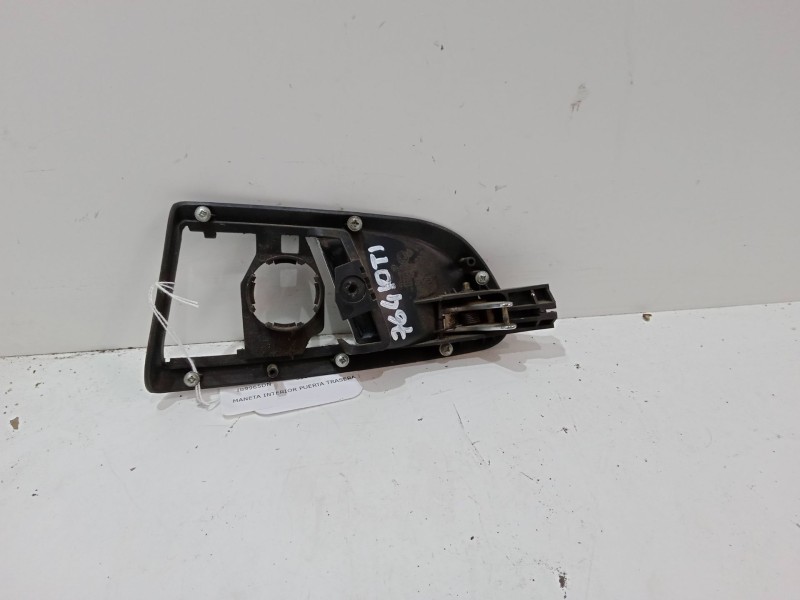 Recambio de maneta interior puerta trasera izquierda para skoda octavia i (1u2) 1.9 tdi referencia OEM IAM   